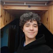 Estudiante de física ofrezco clases de ciencias en general (matemáticas, física, etc) e inglés a niveles de 2° ciclo de la ESO y bachillerato